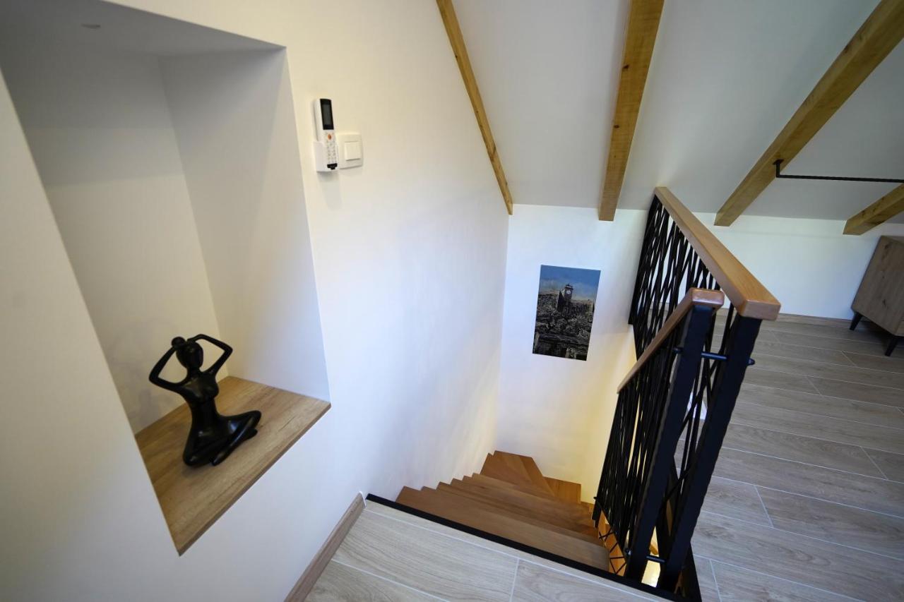 Apartment Ispod Ure Sinj Ngoại thất bức ảnh